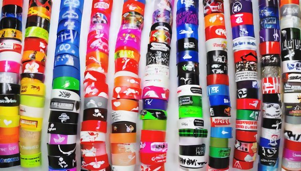Les avantages des bracelets vinyle à longue durée : quand choisir ?